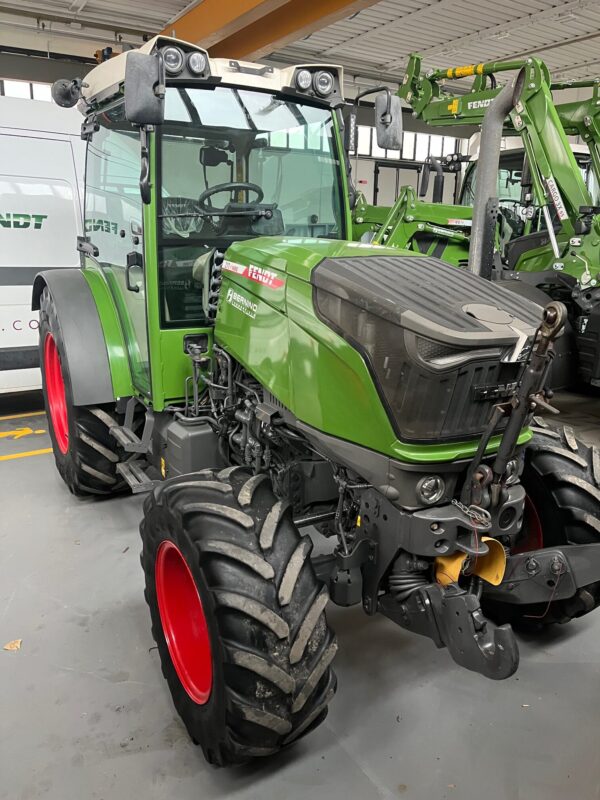 FENDT 211 P VARIO GEN3 PROFI+